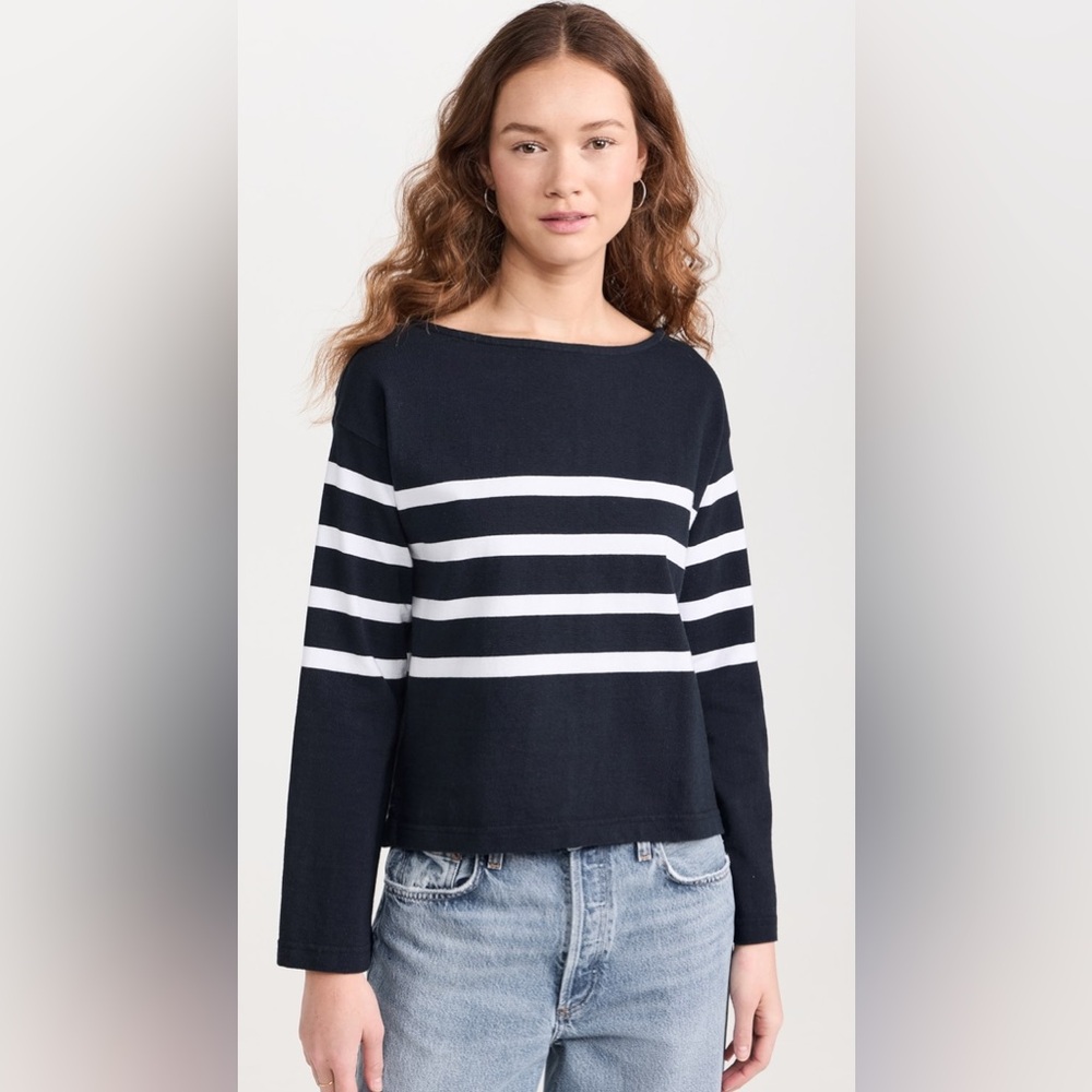 Faherty Women's Sport Jersey Boatneck Striped Long Sleeve Top - Navy and White